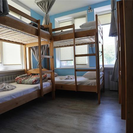 Light Life Hostel Kiev Eksteriør bilde
